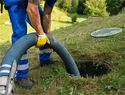 Desentupimento de Esgotos na Vila Francisco Eber em Jundiaí